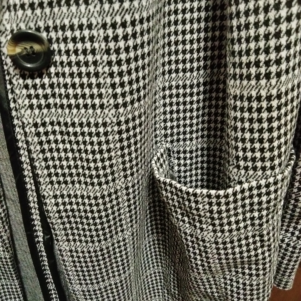 LIKE NEW Sanctuary Women's Houndstooth Jacket - Picture 5 of 8
